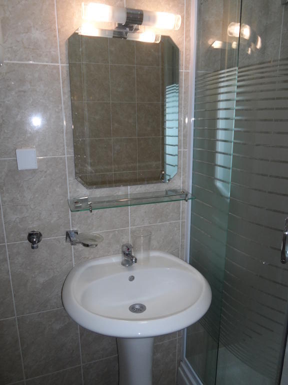 Guest House Budva Bilik gambar